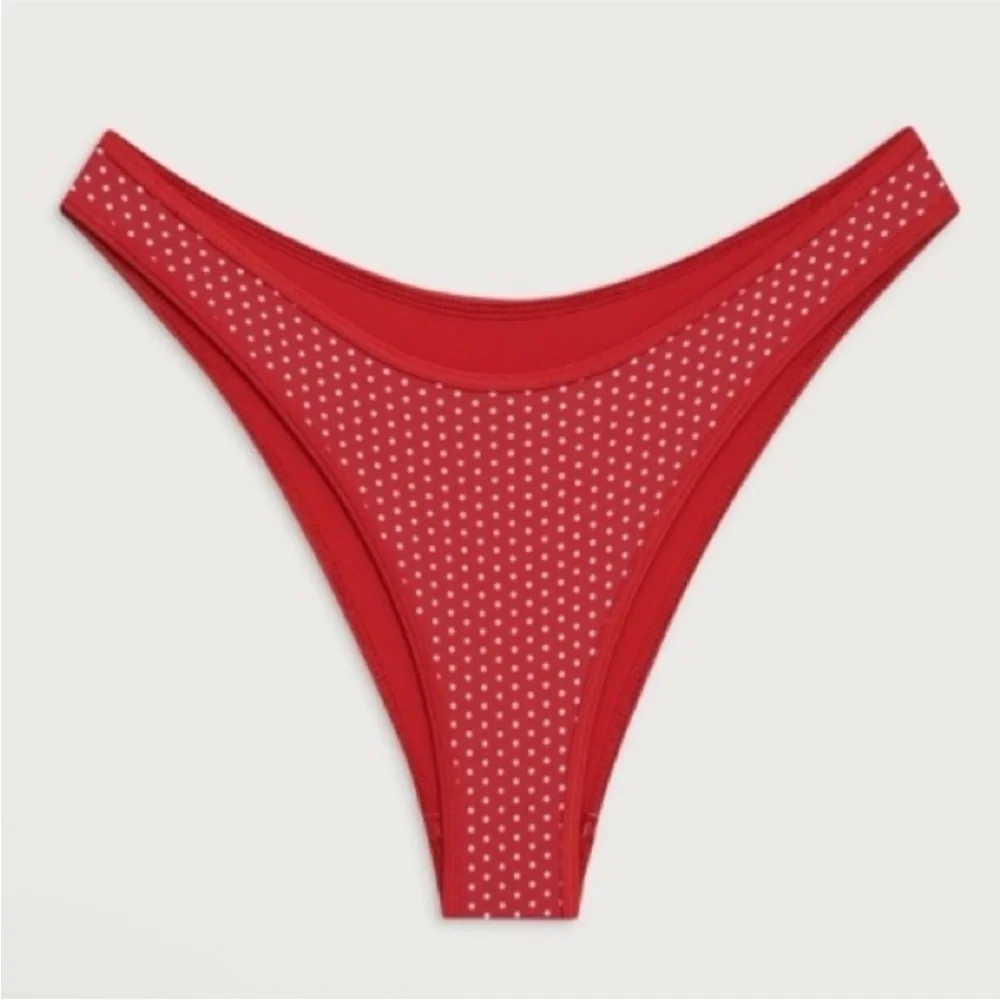 New! Frankies Bikinis Dove Classic Bikini Bottom in Scarlet Dot 51883